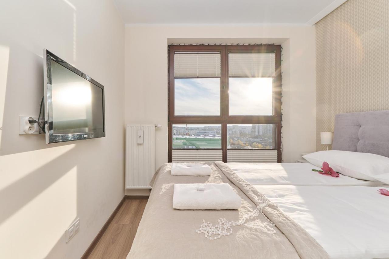 Apartment Krakowska With Balcony And Free Garage By Renters *